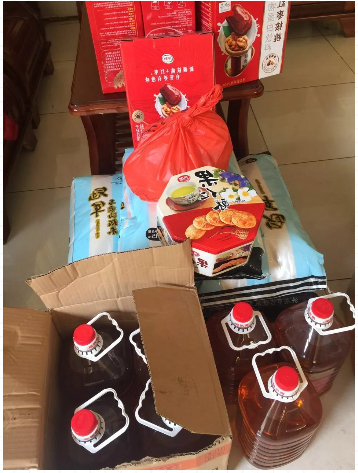 慰问送暖职工心 传递寒冬南方情